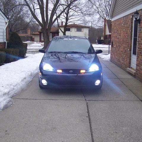 Ford Focus HID Xenon Headlight Package Deal